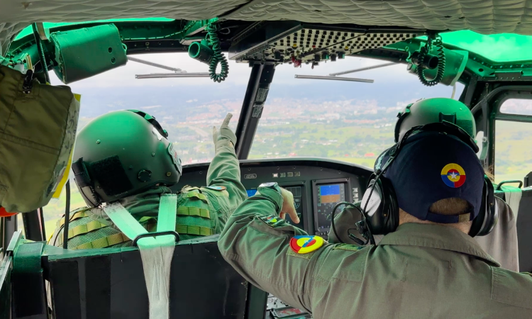 Operaciones de seguridad aérea son implementadas durante el puente festivo