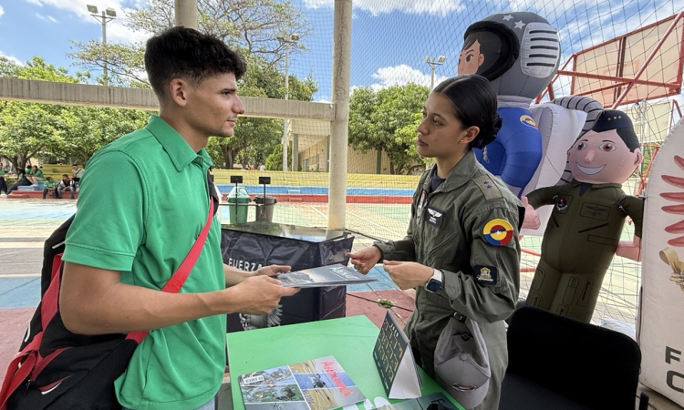 El Día de la Afrocolombianidad fue apoyado por la Fuerza Aeroespacial Colombiana 