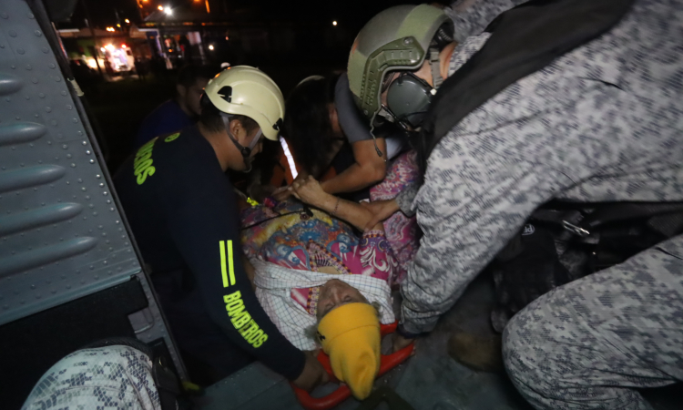 ¡Estamos con El Dorado!: cinco personas aisladas por el río Ariari fueron recuperadas