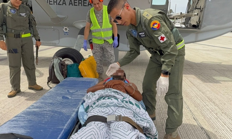 Compromiso médico de la Fuerza Aeroespacial llega a  territorios insulares