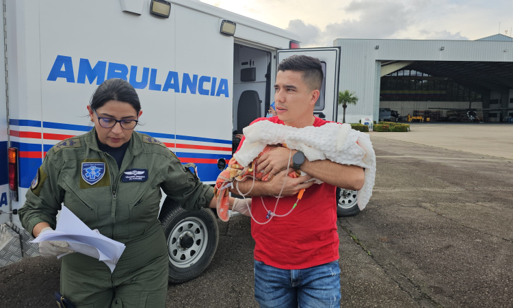 Misión aérea salvó la vida de recién nacida trasladada de urgencia en Casanare