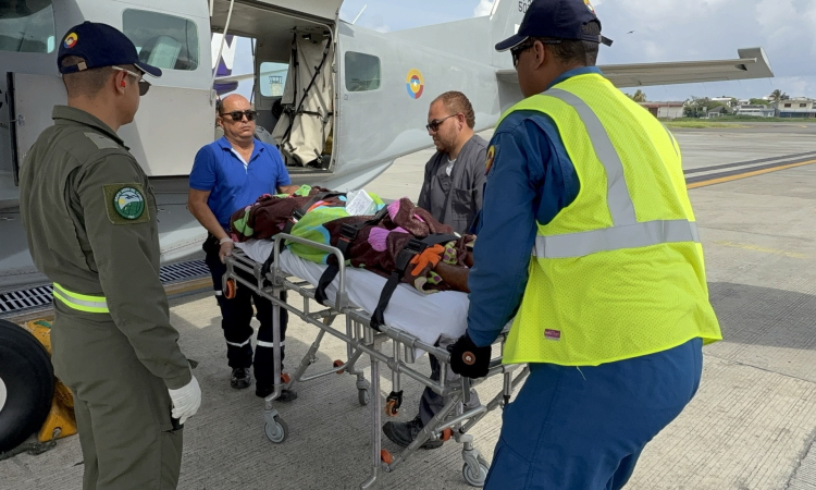 La Fuerza Aeroespacial Colombiana fortalece su presencia humanitaria en el Caribe