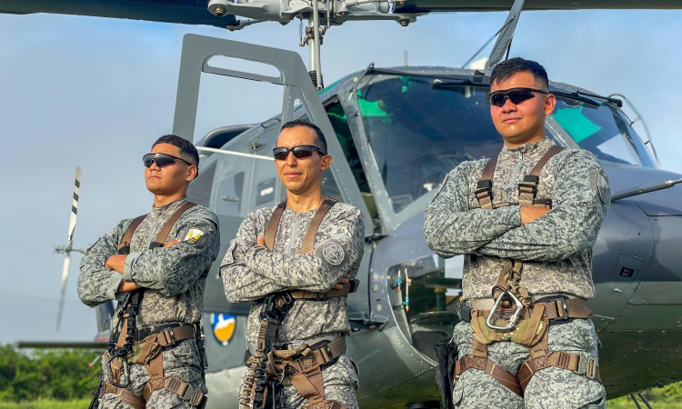 Entrenamiento de tripulaciones fortalece capacidades de rescate de la Fuerza Aeroespacial