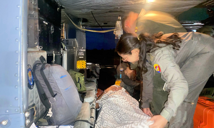 Misión aeromédica humanitaria salva vida de madre y su bebé en Caquetá