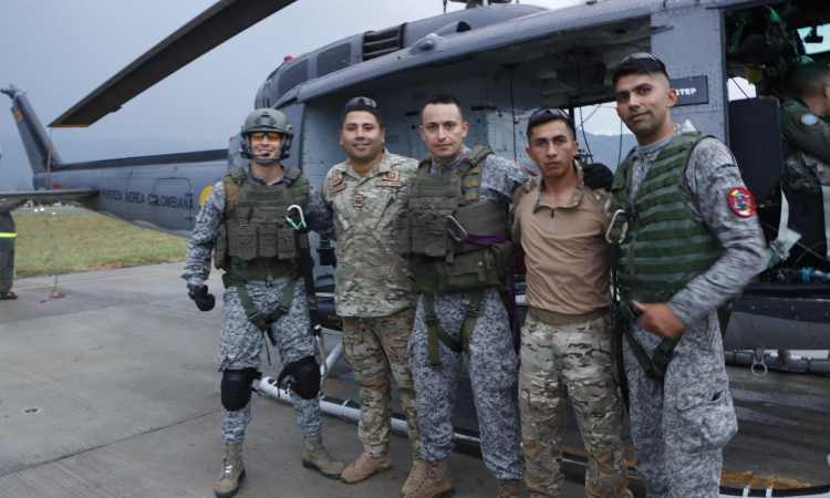 Colombia y Perú fortalecen la interoperabilidad aérea en Vulcano IV 2025