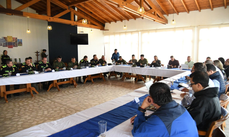 Autoridades fortalecen ofensiva contra grupos criminales en el nordeste antioqueño