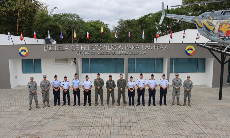 Misiones sin Fronteras: Entrenamiento que Une Naciones