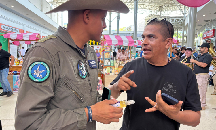 Feria de emprendimientos en honor a los veteranos