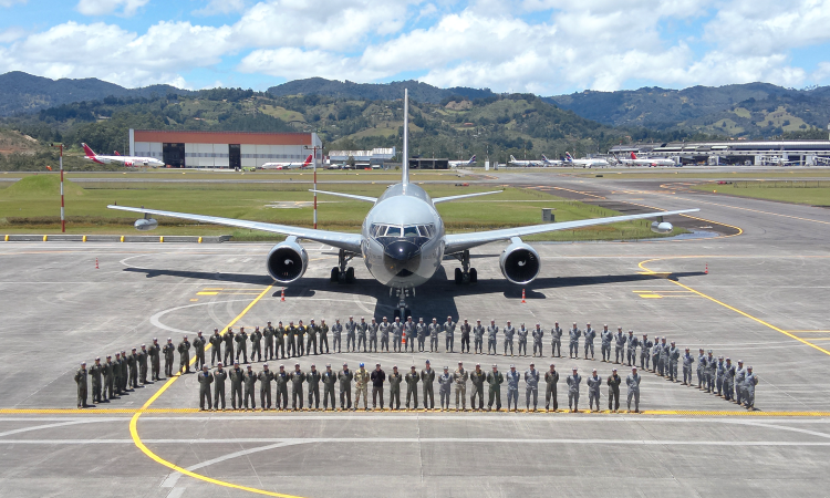 Fuerza Aeroespacial Colombiana consolida capacidades operacionales con Ejercicio LIVE FIRE 25-2