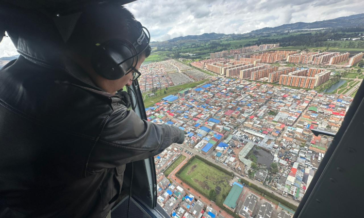 Con amplio dispositivo, su Fuerza Aeroespacial Colombiana refuerza la seguridad durante elecciones 