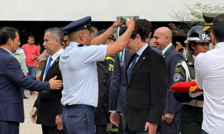 Un homenaje a quienes sirvieron con honor y compromiso