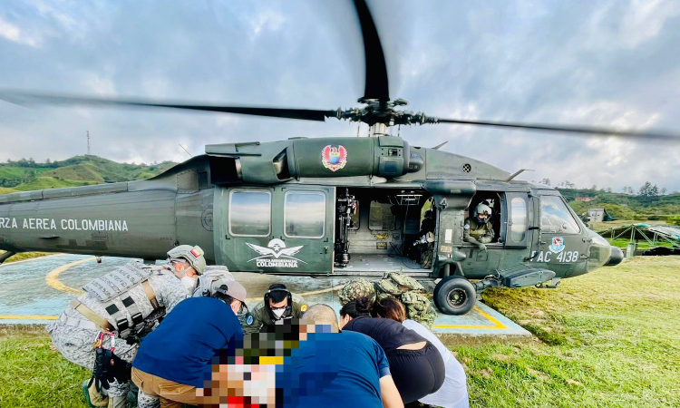 Dos hombres heridos por mina antipersonal fueron evacuados por helicóptero “Ángel”