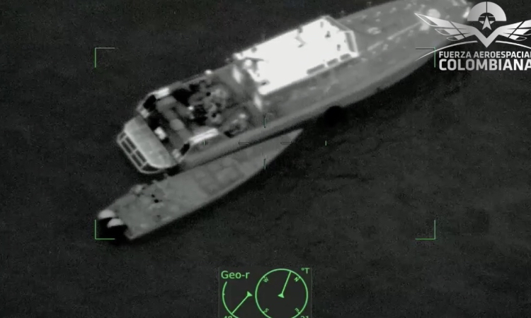 Interceptada embarcación ilegal en el Golfo de Urabá