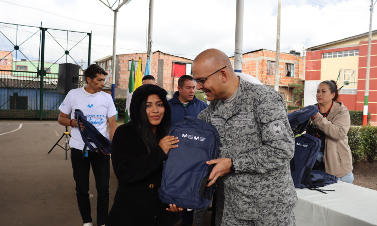 Institución educativa de El Rosal, Cundinamarca, es beneficiada con Plan Corazón Amigo