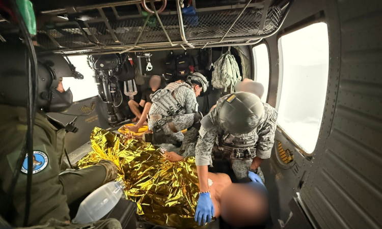 Diez soldados fueron evacuados en Chocó mediante operación aérea