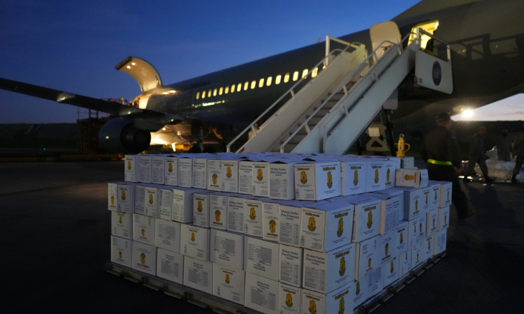 Fuerza Aeroespacial Colombiana de la mano con familias damnificadas en Córdoba 