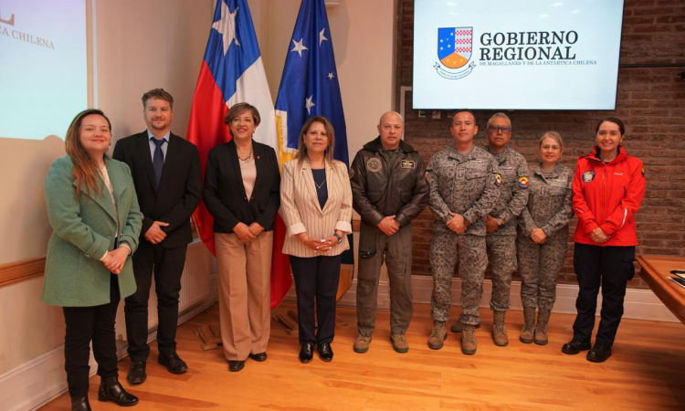 Colombia y Chile fortalecieron la cooperación antártica en la Región de Magallanes