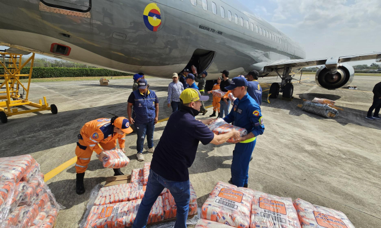 Solidaridad de Casanare con Córdoba: 11 toneladas de ayudas llegan en aeronave de la FAC