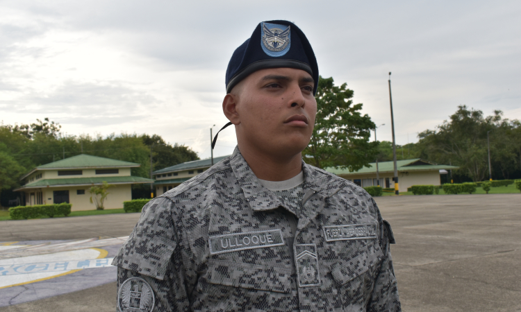Entre la paternidad y el uniforme, Soldado Profesional forja su futuro