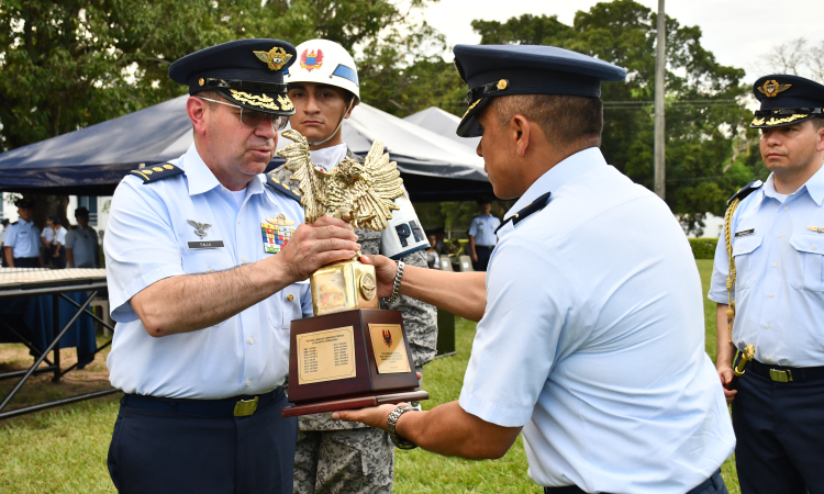 Máxima distinción en seguridad operacional es otorgada tres veces en cinco años