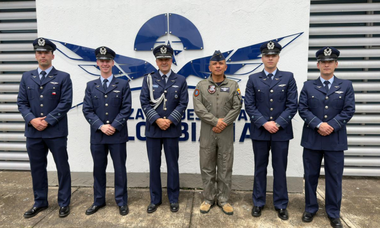 Así se forman cuatro Subtenientes de Chile para cumplir misiones operaciones 