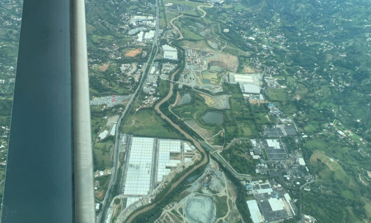 Vigilancia aérea refuerza retorno de viajeros en Antioquia