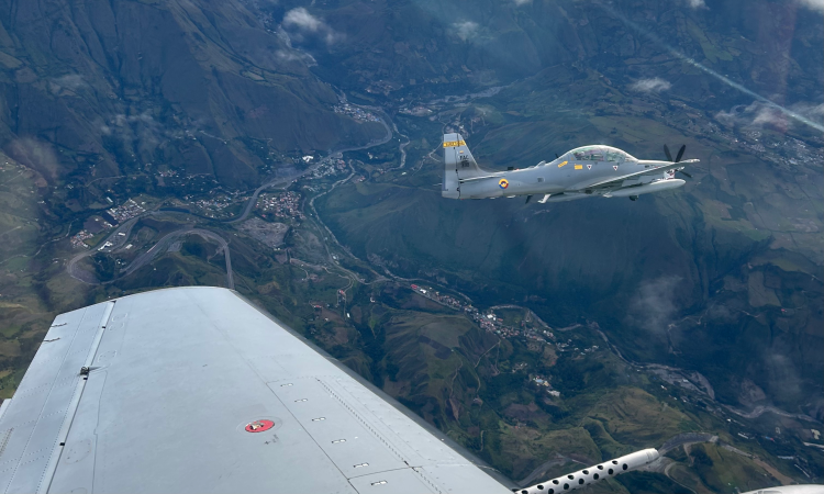 Capacidades aéreas acompañan el retorno de viajeros en el suroccidente colombiano  
