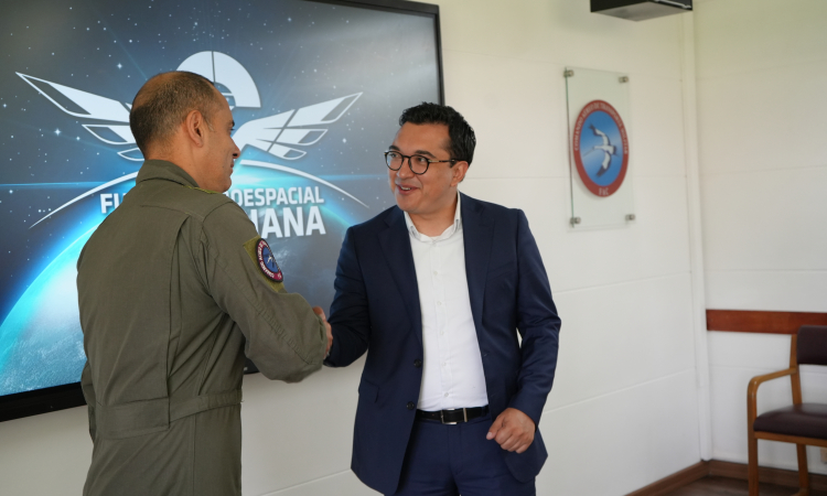 Articulación de esfuerzos en seguridad entre la Fuerza Aeroespacial y Alcaldía de Cota
