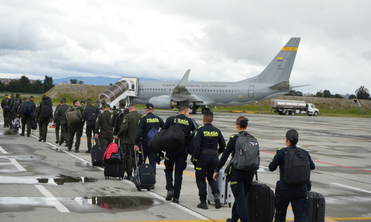 Capacidades aéreas de la FAC respaldan la seguridad de la segunda vuelta presidencial