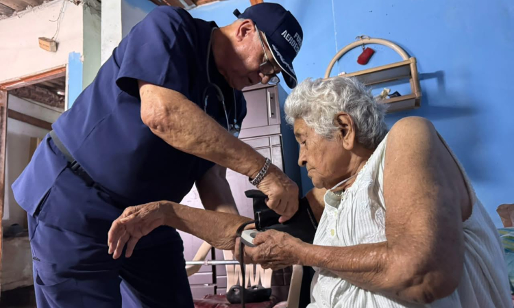 Especialistas, medicamentos y ayudas humanitarias llegaron gratuitamente a San Marino