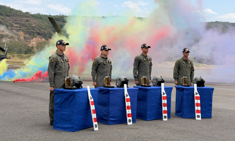 Así se entrena un piloto militar: el rigor detrás del primer vuelo 