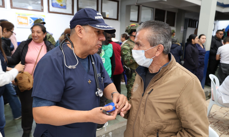 Colombia y Ecuador acercan servicios de salud a comunidades fronterizas