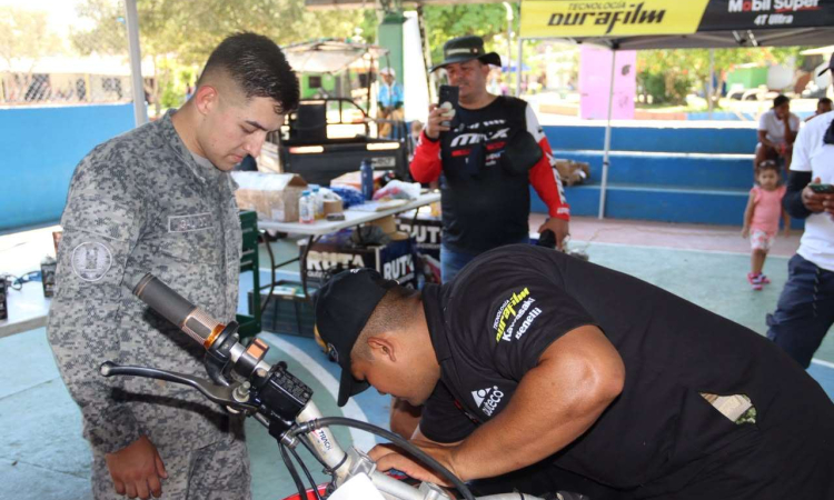 Fuerza Aérea Colombiana beneficia a Solano con mantenimiento gratuito para 100 motocicletas