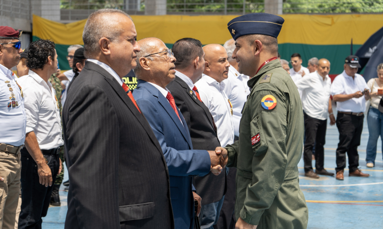 Instituciones del Tolima reconocieron el servicio de la Fuerza Pública en Ibagué