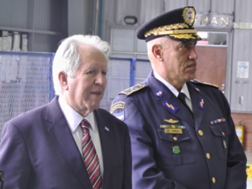 Embajador de Honduras y agregados militares visitan CAMAN