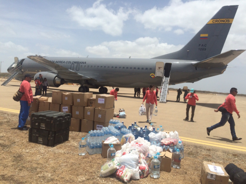Fuerza Aérea Colombiana hizo posible la Misión Wayúu, "Juntos por La Guajira"
