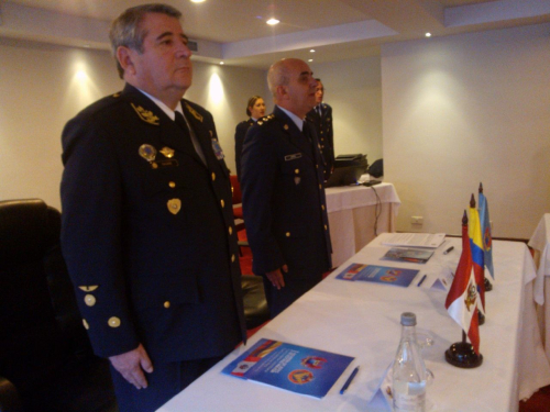 Première réunion des Chefs d’État-Major entre la Force Aérienne Colombienne et la Force Aérienne du Pérou 