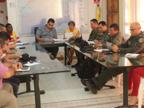 rupo Aéreo del Oriente participa en consejo de seguridad en Puerto Carreño, Vichada 