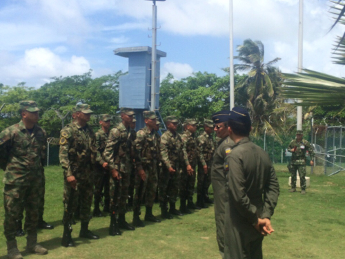 Comandante Fuerza Aérea visitó a los hombres y mujeres del Grupo Aéreo del Caribe 