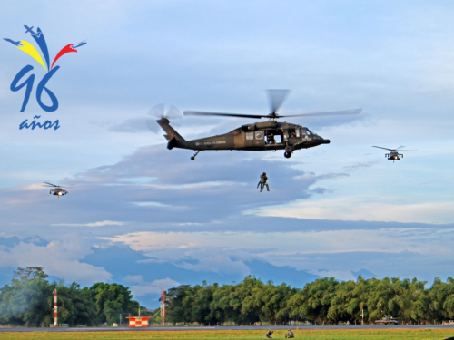 Force Aérienne continue dans le cœur des Colombiens avec un 85% de favorabilité