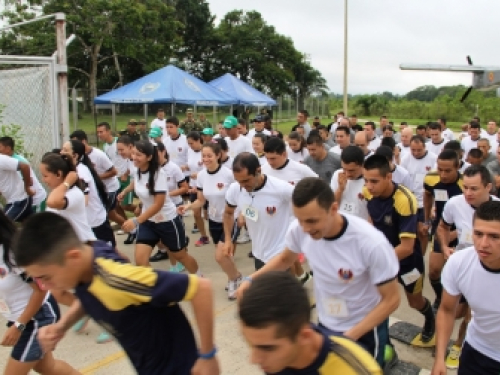 GAAMA realizó maratón atlética en el marco de los 96 años de la Fuerza Aérea Colombiana