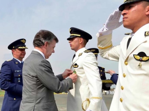 Ceremonia Ascenso Oficiales de la Fuerza Aérea Colombiana 