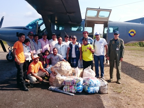 Grupo Aéreo del Amazonas brinda apoyo a la comunidad afectada por el invierno en la Chorrera