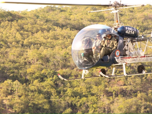 Helicóptero OH-13 volará en Aniversario del Comando Aéreo de Combate No. 4 