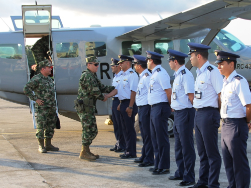 Grupo Aéreo del Amazonas ratifica apoyo a la Fuerza Naval del Sur