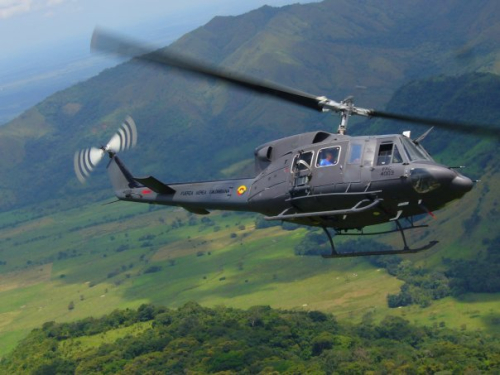 Fuerza Aérea Colombiana protege a los viajeros en Semana Santa