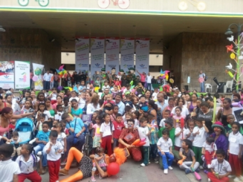 Fuerza Aérea Colombiana y Alcaldía Municipal de Palmira Valle del Cauca brindan alegría a niños y niñas en su mes