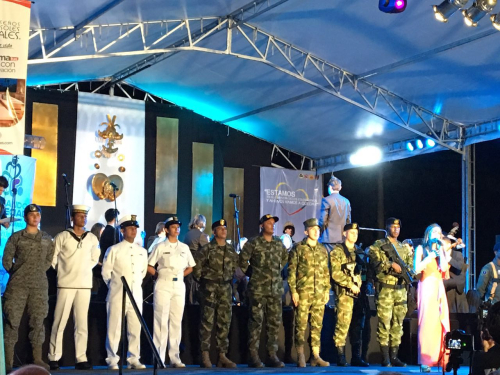Homenaje a las Fuerzas Militares de Colombia