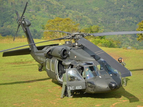 Helicópteros Ángel, listos para apoyar a Ecuador en caso de requerirse