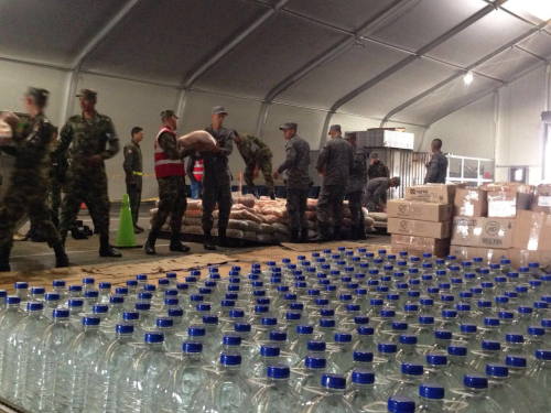 Más toneladas de ayuda humanitaria llegarán hoy en vuelo FAC